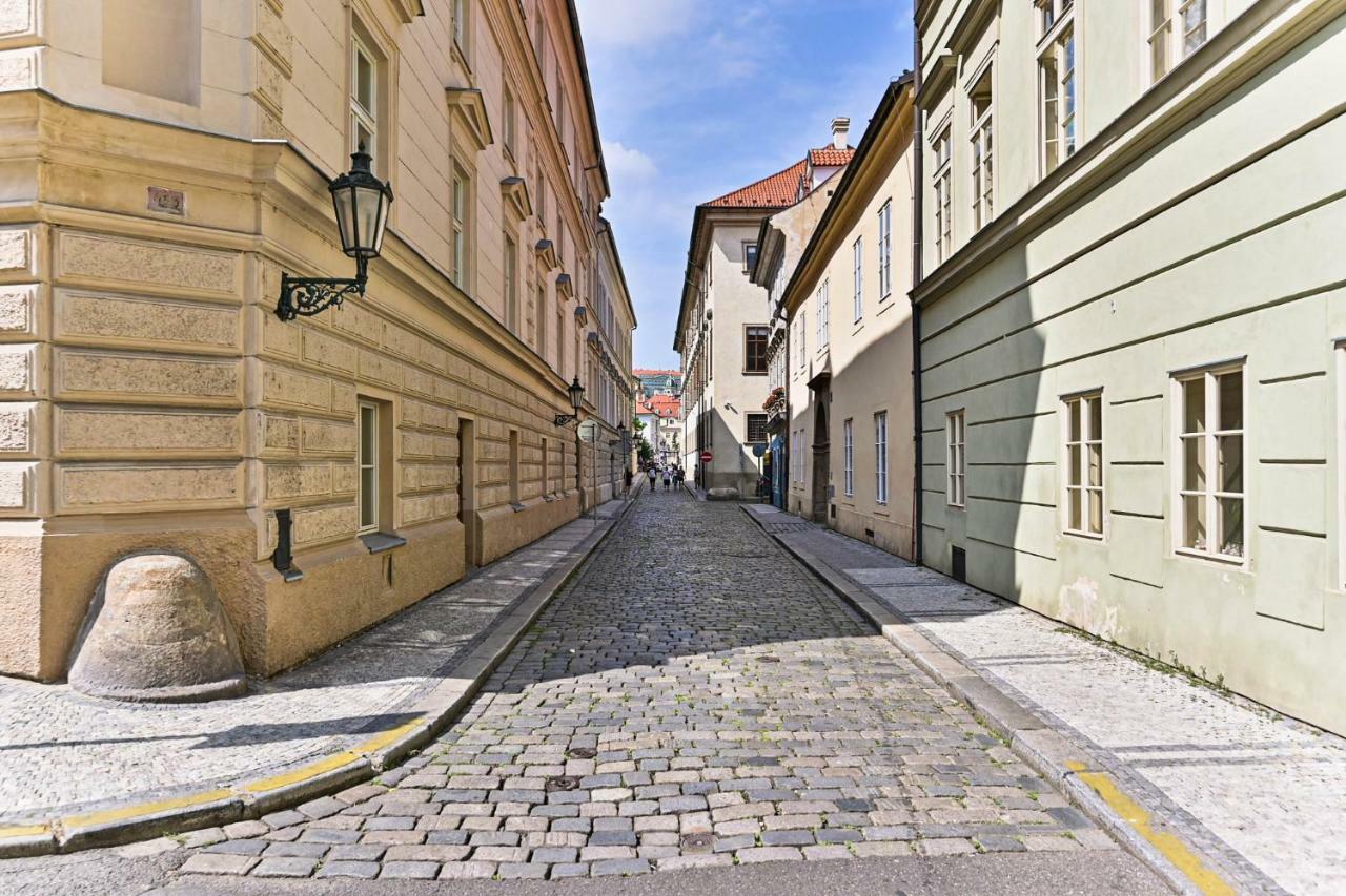 Apartment Nebovidy II - Air Conditioning - Historic City Center Prag Eksteriør billede